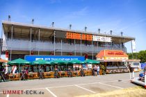 Kirmes am Stadion 2023 - Essen - Bilder - Etwas Schatten im Biergarten... • © ummet-eck.de - Schön